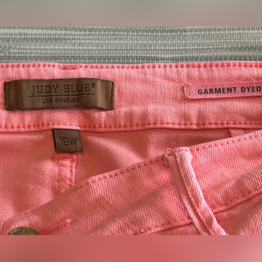 Judy Blue Pretty In Pink  Women's Jeans Cargo Straight High Rise Denim Size 18W - Picture 4 of 6